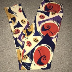 NWOT! Lularoe nightmare before Christmas leggings